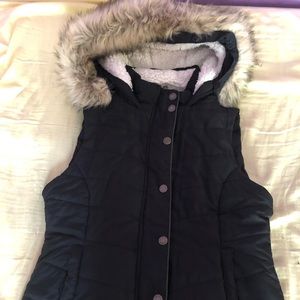 Sherpa vest with fluffy hoodie